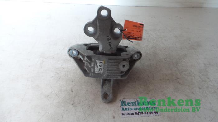 Gebruikte Versnellingsbak Steun Opel Astra J (PC6/PD6/PE6/PF6) 1.7 CDTi 16V 110 Prijs € 25,00 Margeregeling aangeboden door Renkens Auto-Onderdelen B.V.