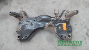 Subframe van een Peugeot 206 (2A/C/H/J/S) 1.4 XR,XS,XT,Gentry 2000