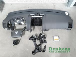 Gebruikte Airbag Set + Module Volkswagen Touareg (7LA/7L6) 3.0 TDI V6 24V Prijs € 300,00 Margeregeling aangeboden door Renkens Auto-Onderdelen B.V.