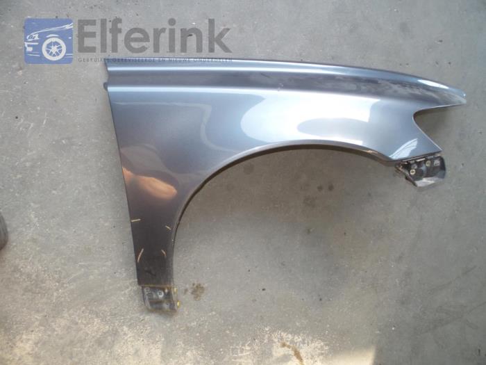 Front wing, right Volvo S40