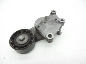 Gebruikte Spanner multiriem Volvo V60 I (FW/GW) 1.6 DRIVe Prijs € 25,00 Margeregeling aangeboden door Auto Demontage Elferink B.V.
