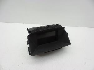 Gebruikte Display Interieur Opel Zafira (M75) 1.6 16V CNG ecoFLEX Turbo Prijs € 25,00 Margeregeling aangeboden door Auto Demontage Elferink B.V.