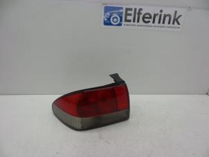 Gebruikte Achterlicht links Saab 900 II (YS3D) 2.0 SE Turbo 16V Prijs € 50,00 Margeregeling aangeboden door Auto Demontage Elferink B.V.