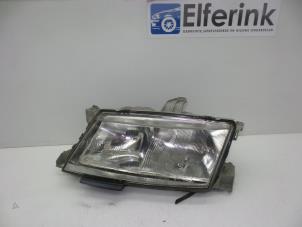 Gebruikte Koplamp links Saab 9-5 (YS3E) 2.0t 16V Prijs € 40,00 Margeregeling aangeboden door Auto Demontage Elferink B.V.