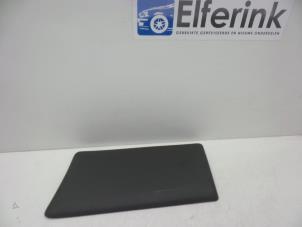 Gebruikte Bumperlijst links-achter Opel Vivaro 2.0 CDTI 16V Prijs € 25,00 Margeregeling aangeboden door Auto Demontage Elferink B.V.