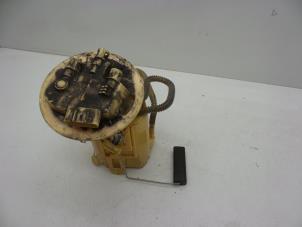 Gebruikte Tank element Pomp Opel Vectra C GTS 1.9 CDTI 120 Prijs € 50,00 Margeregeling aangeboden door Auto Demontage Elferink B.V.