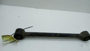 Gebruikte Reactiestang links-achter Saab 9-7X 5.3i V8 AWD Prijs € 75,00 Margeregeling aangeboden door Auto Demontage Elferink B.V.