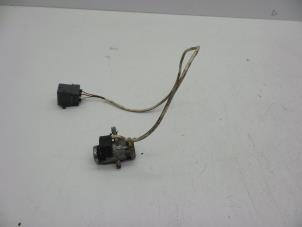 Gebruikte Sensor (overige) Saab 9000 CS 2.0i 16V LPT Prijs € 25,00 Margeregeling aangeboden door Auto Demontage Elferink B.V.