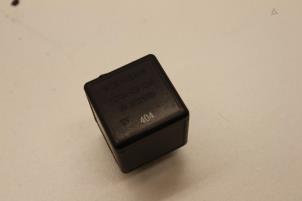 Gebruikte Relais Volvo 480 2.0i ES, S Prijs € 25,00 Margeregeling aangeboden door Auto Demontage Elferink B.V.