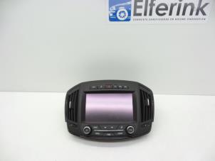 Gebruikte Radio Opel Insignia Sports Tourer 2.0 CDTI 16V Prijs € 425,00 Margeregeling aangeboden door Auto Demontage Elferink B.V.