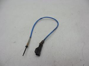 Gebruikte Uitlaat temperatuursensor Volvo C30 (EK/MK) 1.6 D2 16V Prijs € 25,00 Margeregeling aangeboden door Auto Demontage Elferink B.V.