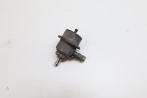 Gebruikte Brandstof Drukregelaar Saab 900 I 2.0 i 16V Prijs € 50,00 Margeregeling aangeboden door Auto Demontage Elferink B.V.