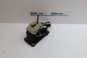 Gebruikte Pook Volvo V60 I (FW/GW) 2.4 D5 20V AWD Prijs € 50,00 Margeregeling aangeboden door Auto Demontage Elferink B.V.