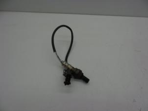 Gebruikte Lambda Sonde Saab 9-3 II Sport Sedan (YS3F) 2.0T 16V Prijs € 40,00 Margeregeling aangeboden door Auto Demontage Elferink B.V.