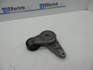 Gebruikte Spanner multiriem Volvo S60 II (FS) 1.6 T4 16V Prijs € 25,00 Margeregeling aangeboden door Auto Demontage Elferink B.V.