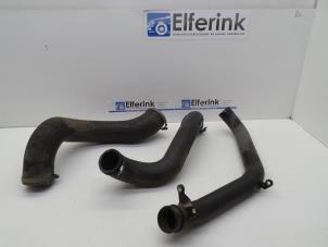 Gebruikte Intercooler Slang Volvo S80 (AR/AS) 2.5 Flexifuel Turbo 20V Prijs € 75,00 Margeregeling aangeboden door Auto Demontage Elferink B.V.