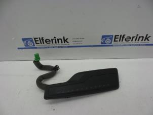 Gebruikte Display Interieur Volvo S80 (AR/AS) 2.5 Flexifuel Turbo 20V Prijs € 25,00 Margeregeling aangeboden door Auto Demontage Elferink B.V.