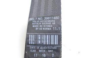 Gebruikte Gordelspanner rechts Volvo S80 (AR/AS) 2.5 Flexifuel Turbo 20V Prijs € 25,00 Margeregeling aangeboden door Auto Demontage Elferink B.V.