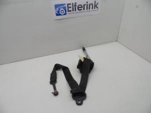 Gebruikte Gordelspanner rechts Saab 9000 CS 2.3i 16V CS Prijs € 75,00 Margeregeling aangeboden door Auto Demontage Elferink B.V.