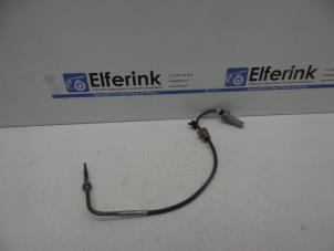 Gebruikte Uitlaat temperatuursensor Opel Insignia Sports Tourer 2.0 CDTI 16V Prijs € 25,00 Margeregeling aangeboden door Auto Demontage Elferink B.V.