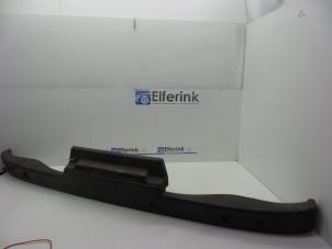 Gebruikte Bumpervulling achter Saab 9-3 II Sport Sedan (YS3F) 1.8t 16V Prijs € 25,00 Margeregeling aangeboden door Auto Demontage Elferink B.V.