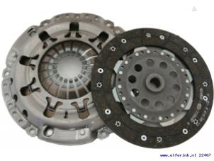 Nieuwe Koppelingsset (compleet) Volvo S60 Prijs € 235,95 Inclusief btw aangeboden door Auto Demontage Elferink B.V.