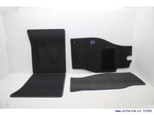 Nieuwe Matten Set Saab 99 Prijs € 36,30 Inclusief btw aangeboden door Auto Demontage Elferink B.V.