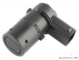Nieuwe Sensor PDC Volvo V70 Prijs € 39,63 Inclusief btw aangeboden door Auto Demontage Elferink B.V.