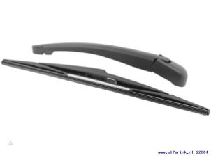 Nieuwe Ruitenwisserarm achter Volvo C30 Prijs € 21,18 Inclusief btw aangeboden door Auto Demontage Elferink B.V.
