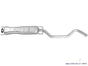 Nieuwe Uitlaat Middendemper Saab 9-5 Prijs € 78,65 Inclusief btw aangeboden door Auto Demontage Elferink B.V.