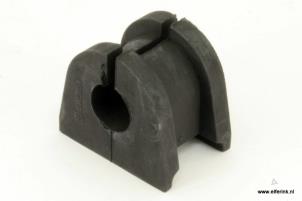 Nieuwe Stabilisatorstang rubber achter Saab 9000 Prijs € 3,03 Inclusief btw aangeboden door Auto Demontage Elferink B.V.