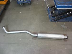 Gebruikte Uitlaat Middendemper Opel Vectra B (36) 2.0 16V Ecotec Prijs € 40,00 Margeregeling aangeboden door Auto Demontage Elferink B.V.