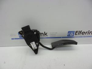 Gebruikte Gaspedaal Opel Omega B Caravan (21/22/23) 2.2 16V Prijs € 50,00 Margeregeling aangeboden door Auto Demontage Elferink B.V.