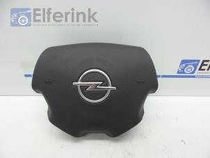Gebruikte Airbag links (Stuur) Opel Signum (F48) 2.2 DGI 16V Prijs € 45,00 Margeregeling aangeboden door Auto Demontage Elferink B.V.