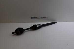 Gebruikte Aandrijfas rechts-voor Volvo S80 (TR/TS) 2.4 SE 20V 170 Prijs € 100,00 Margeregeling aangeboden door Auto Demontage Elferink B.V.