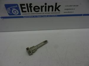 Gebruikte Sensor Temperatuur binnen Opel Astra J Sports Tourer (PD8/PE8/PF8) 1.4 Turbo 16V Bi-Fuel Prijs € 25,00 Margeregeling aangeboden door Auto Demontage Elferink B.V.