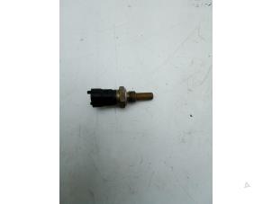 Gebruikte Motor Temperatuursensor Saab 9-5 Prijs € 25,00 Margeregeling aangeboden door Auto Demontage Elferink B.V.