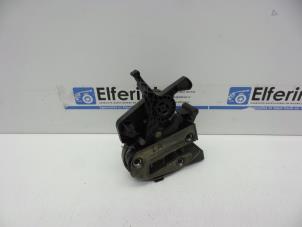 Gebruikte Achterbank slot Volvo V70 (SW) 2.4 D5 20V Prijs € 40,00 Margeregeling aangeboden door Auto Demontage Elferink B.V.