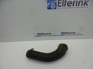 Gebruikte Intercooler Slang Volvo V60 I (FW/GW) 2.0 D3 20V Prijs € 25,00 Margeregeling aangeboden door Auto Demontage Elferink B.V.