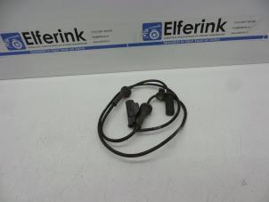 Gebruikte Sensor ABS Volvo C70 (NC) 2.5 Turbo LPT 20V Prijs € 25,00 Margeregeling aangeboden door Auto Demontage Elferink B.V.