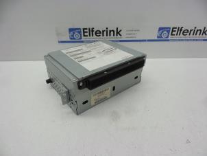 Gebruikte CD Speler Volvo V60 I (FW/GW) 2.4 D6 20V Plug-in Hybrid AWD Prijs € 60,00 Margeregeling aangeboden door Auto Demontage Elferink B.V.