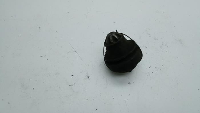 Gebruikte Motorsteun Volvo S60 I (RS/HV) 2.0 T 20V Prijs € 25,00 Margeregeling aangeboden door Auto Demontage Elferink B.V.