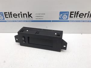 Gebruikte Display Interieur Opel Corsa D 1.2 16V Prijs € 25,00 Margeregeling aangeboden door Auto Demontage Elferink B.V.