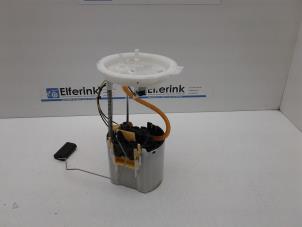 Gebruikte Tank element Pomp Volvo XC40 (XZ) 2.0 T5 16V AWD Prijs € 100,00 Margeregeling aangeboden door Auto Demontage Elferink B.V.