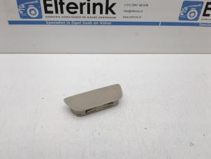 Gebruikte Microfoon Volvo XC40 (XZ) 2.0 T5 16V AWD Prijs € 25,00 Margeregeling aangeboden door Auto Demontage Elferink B.V.