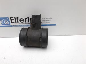 Gebruikte Luchtmassameter Opel Corsa C (F08/68) 1.7 DI 16V Prijs € 25,00 Margeregeling aangeboden door Auto Demontage Elferink B.V.