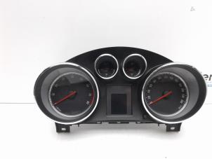 Gebruikte Kilometerteller KM Opel Insignia 1.6 Turbo 16V Ecotec Prijs € 75,00 Margeregeling aangeboden door Auto Demontage Elferink B.V.