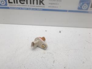 Gebruikte Nokkenas Sensor Opel Corsa D 1.4 16V Twinport Prijs € 25,00 Margeregeling aangeboden door Auto Demontage Elferink B.V.