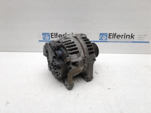 Gebruikte Dynamo Opel Astra H GTC (L08) 1.8 16V Prijs € 30,00 Margeregeling aangeboden door Auto Demontage Elferink B.V.