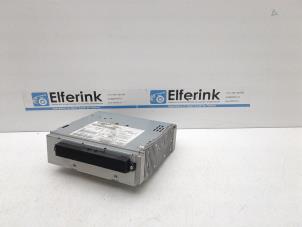 Gebruikte Radio CD Speler Volvo S40 (MS) 2.0 16V Prijs € 75,00 Margeregeling aangeboden door Auto Demontage Elferink B.V.